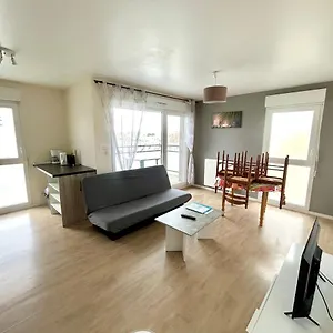 Apartamento T2 Lumineux Avec Balcon, Saint-Malo
